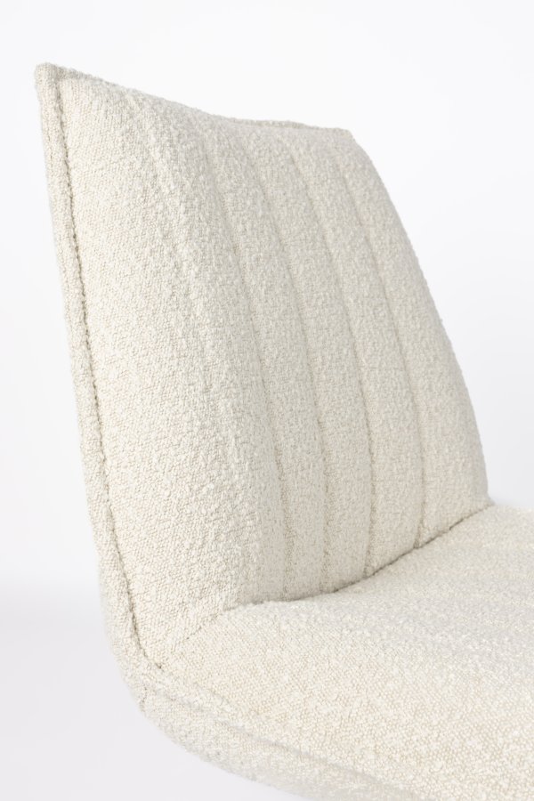 WHITE LABEL LIVING Jax loungestol - offwhite bouclé og metal