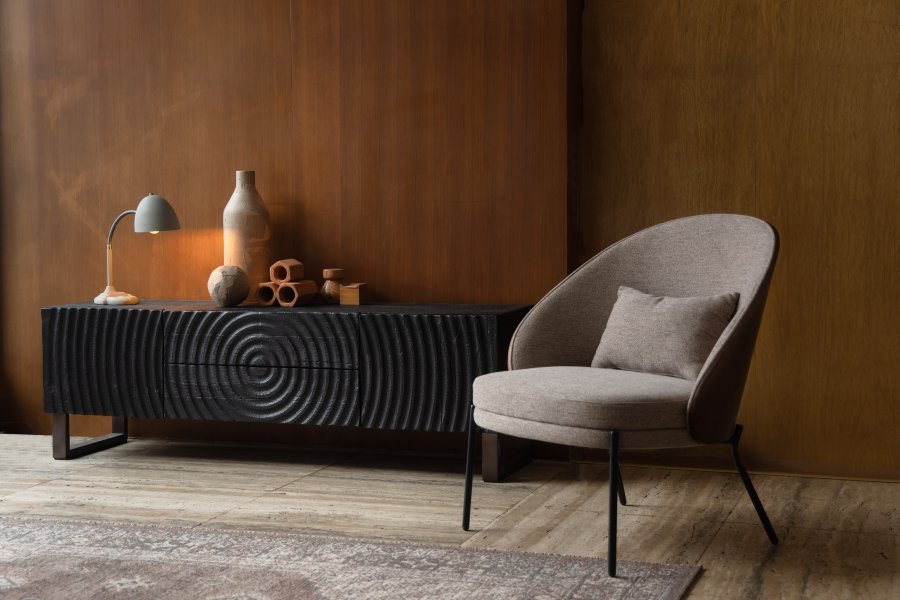 DUTCHBONE Rodin loungestol - gr polyester, valnddefarvet asketr og sort metal