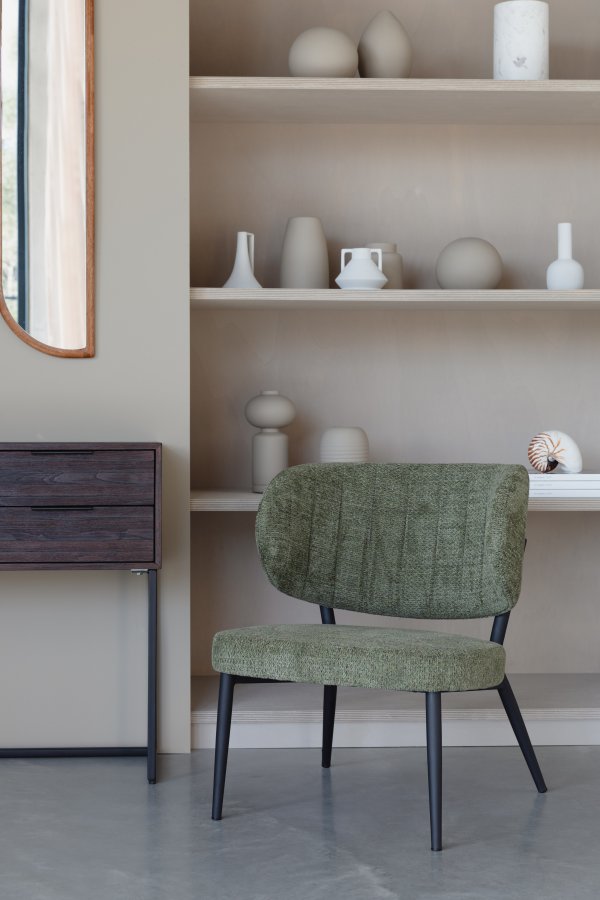 WHITE LABEL LIVING Sanne loungestol - grn gr stof og stl