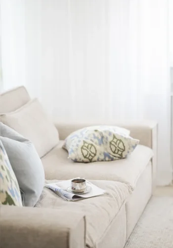 ROWICO Rawlins 3 pers. sofa, m. 4 hynder - beige stof