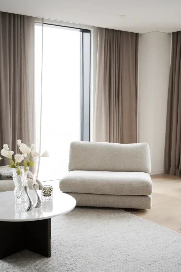 ROWICO Duncan 1,5 pers. modul lnestol, midt - lysegr stof