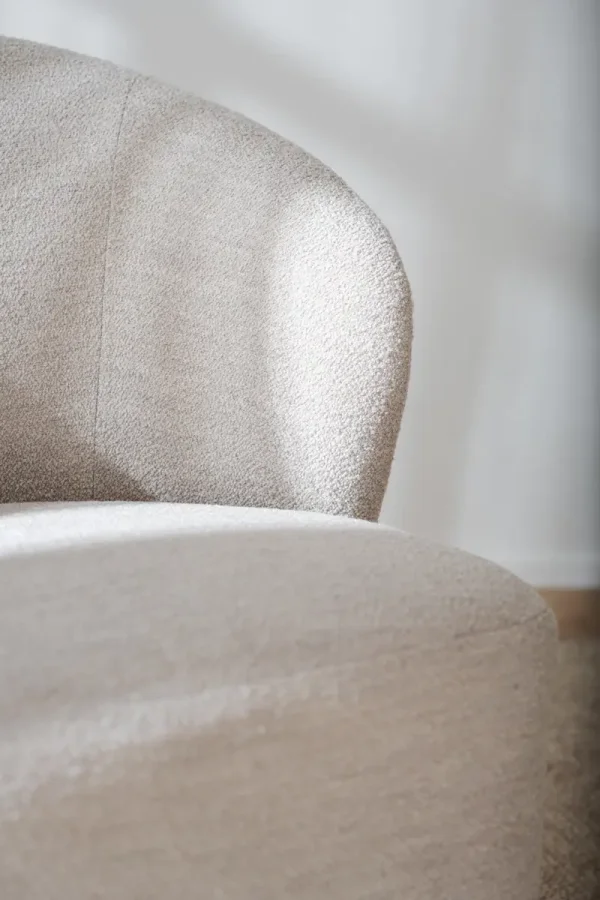 ROWICO Roselawn drejestol - lys beige stof