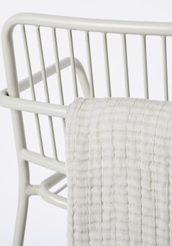 BROSTE COPENHAGEN Eden havebnk, m. rygln og armln - beige gr stl