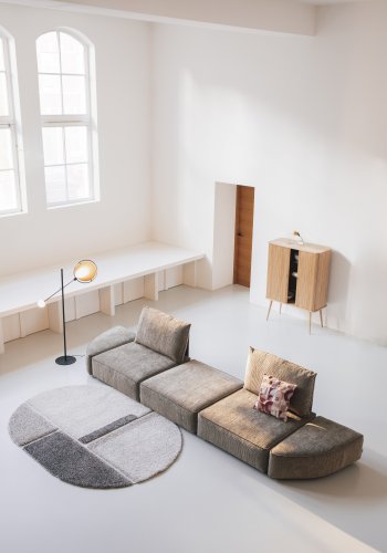 ZUIVER Hunter 4,5-personers sofa - mos fljl og plast