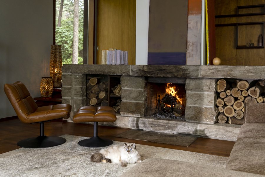 DUTCHBONE Bar fodskammel, rektangulr - brun PU og sort stl (67x51,5)