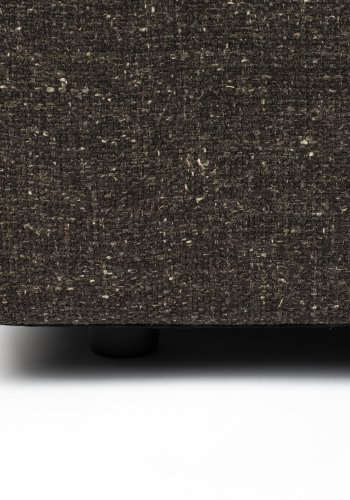 ZUIVER Sense fodskammel - espresso stof og sort polypropylen (92x92)