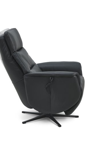 Nicolai recliner stol, 3 motorer, armln, vippefunktion, fodskammel - sort semianilin lder, metal