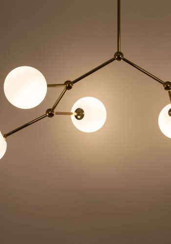 TK Fairy loftlampe, m. 6 skrme - hvid glas og guld metal