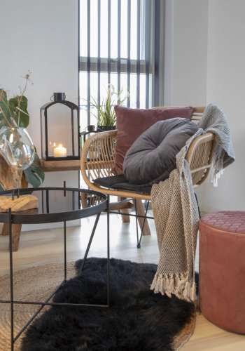 HOUSE NORDIC lammeskind - sort, gte NeUge  Zealandsk skind (85x50)