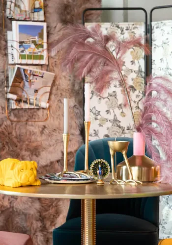 BOLD MONKEY Hypnotising Round spisebord, rund - guld aluminium (92)