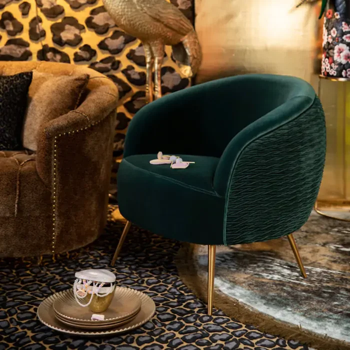 BOLD MONKEY So Curvy loungestol, m. armln - mrkegrn fljl polyester og guld stl