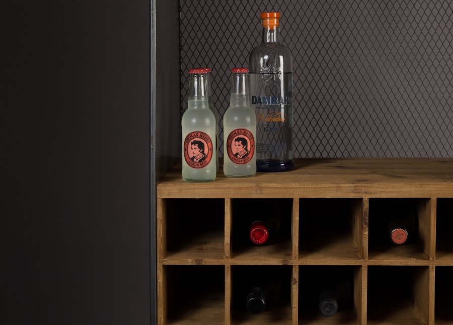 DUTCHBONE Vino vinskab, plads til 15 flasker, m. glasholdere og 3 skuffer - natur MDF