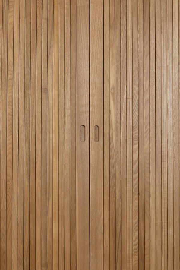 ZUIVER Barbier skab, m. 2 skydelger - brun askefinér