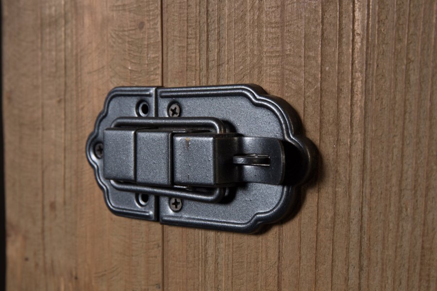 DUTCHBONE Lico vinskab, m. 1 lge, 2 skuffer, hjul og plads til glas og flasker - brun tr og jern