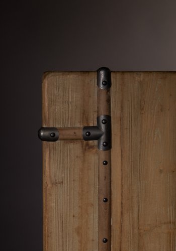 DUTCHBONE Lico vinskab, m. 1 lge, 2 skuffer, hjul og plads til glas og flasker - brun tr og jern