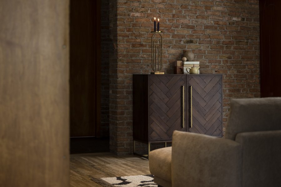 DUTCHBONE Klasse vinskab, m. 2 lger, 2 skuffer - brun sildeben MDF