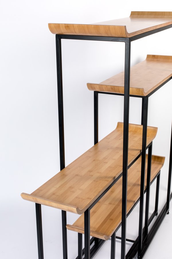 ZUIVER Flodka reol - krydsfinér og sort jern