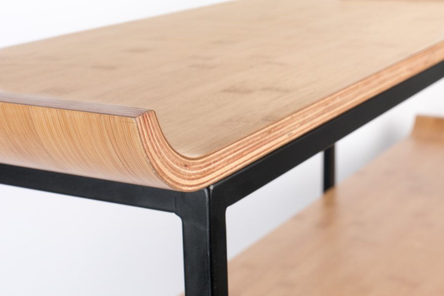 ZUIVER Flodka reol - krydsfinér og sort jern