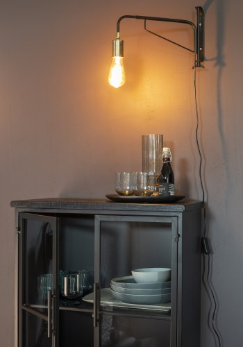 WHITE LABEL LIVING Ferre M skab, m. 2 glaslger, 1 hylde, 1 skuffe, hjul - sort granfinér og jern