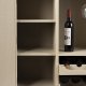 WHITE LABEL LIVING Amaya Low vinskab, m. 1 lge og hylder - rattan og beige stl