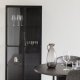 WHITE LABEL LIVING Rob L vitrineskab, m. 2 lger og 3 hylder - glas og sort jern