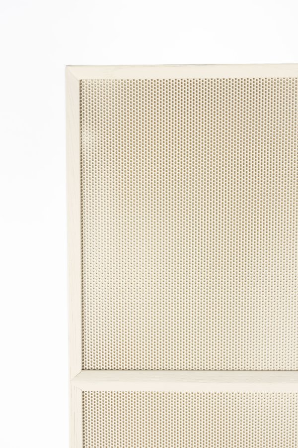 ZUIVER June skab, m. 1 mesh lge, 1 hylde og 3 skuffer - beige metal og tr