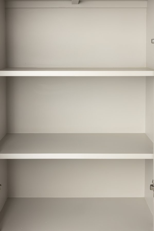 WHITE LABEL LIVING Funk Hj skab, m. 2 lger og 2 hylder - beige MDF og gr jern