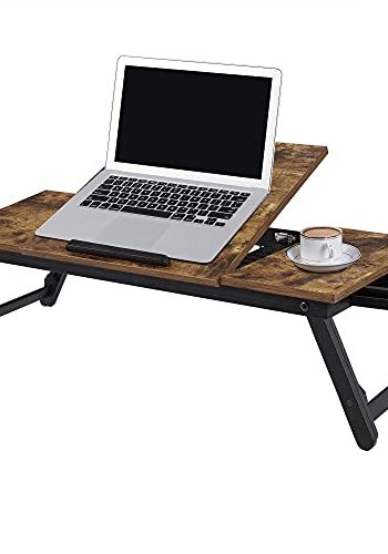 SONGMICS brbar skrivebord til seng, justerbar vippeplade, foldbare ben, skuffe - mrkebrun bambus