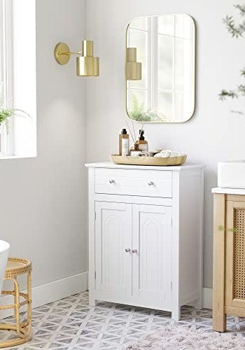 VASAGLE badevrelsesskab, m. 2 lger, 1 hjdejusterbar hylde og 1 skuffe - hvid MDF