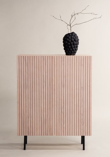 VIND COLLECTION Björkön Hjt skab, m. 2 lger og 3 hylder - hvidkalket finér og sort stl