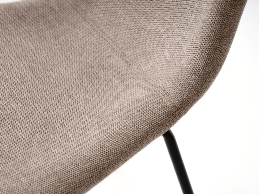 Delta spisebordsstol - sand stof og sorte ben