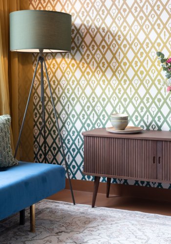 ZUIVER Barbier TV-bord, m. 2 skydelger - brun valnddefinér og gummitr (120x40)