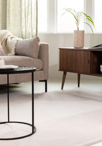 ZUIVER Barbier TV-bord, m. 2 skydelger - brun valnddefinér og gummitr (120x40)