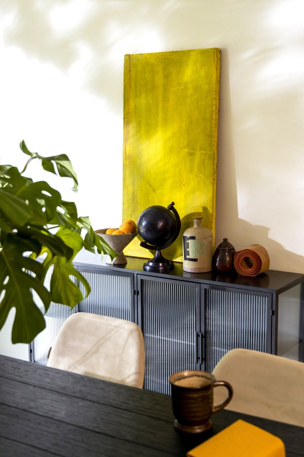 DUTCHBONE Boli sknk, Lav, m. 4 lger og 2 hylder - glas og sort strygejern