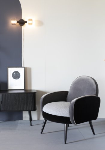 ZUIVER Barbier TV-bord, m. 2 skydelger - sort egefinér og gummitr (120x40)