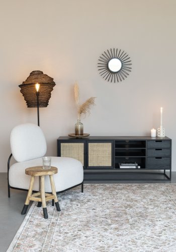 WHITE LABEL LIVING Guuji sknk, m. 2 lger, 3 skuffer, hylder - rattan og sort askefinérjern