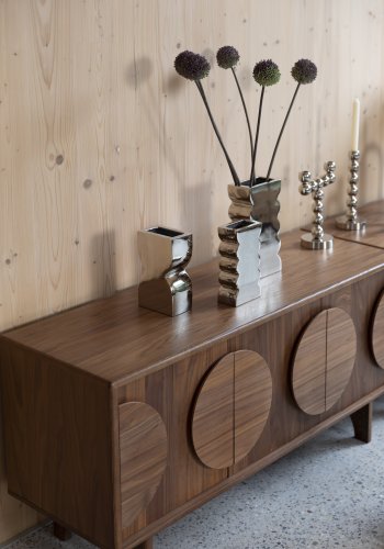 ZUIVER Groove sknk, m. 3 lger - brun valnddefinér og asketr