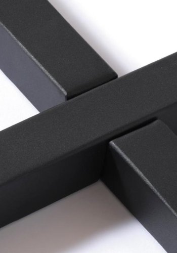 Cesura spisebord, rund - natur egemelamin og sort metal (120)