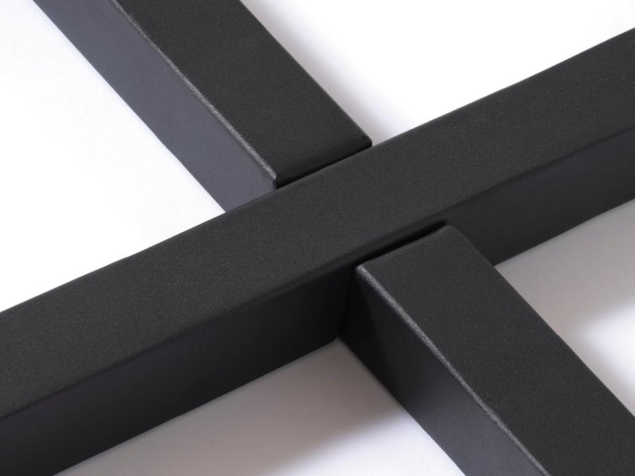 Cesura spisebord, rund - natur egemelamin og sort metal (120)