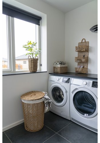 HOUSE NORDIC Vasketjskurv, papir, lysebrun/hvid, 42x56 cm