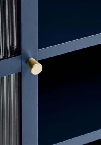 Bronco glasskab, m. 2 lger og hylder - riflet glas og stlbl metal (H:140)