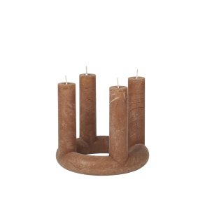 BROSTE COPENHAGEN Lucille skulptur stearinlys - indian tan helfarvet paraffin