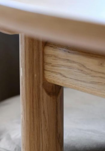 Carno spisebord, m. udtrk - natur egefinér og egetr (120)