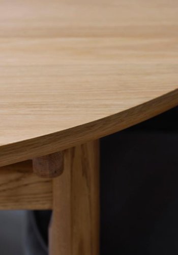 Carno spisebord, m. udtrk - natur egefinér og egetr (120)