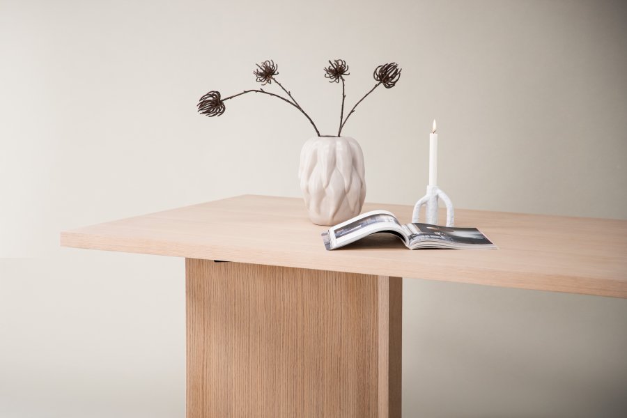 VIND COLLECTION Bassholmen spisebord, rektangulr - hvidkalket finér (240x100)