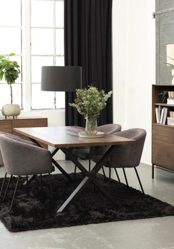 Modica skab, m. 2 lger og hylder - rgfarvet egefinér og sort metal