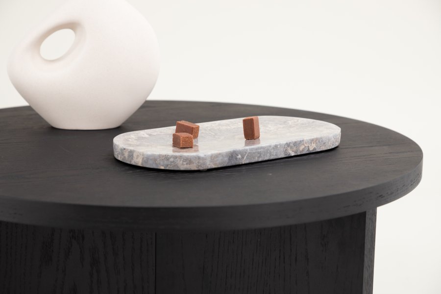 VIND COLLECTION Saltö Stort sofabord, rund - sort finér (85)