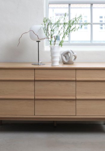 Ponza sknk, m. 3 lger og 1 skuffe - natur egefinér (B:140)