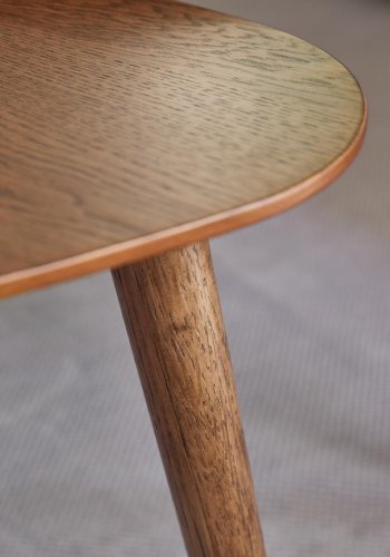 Adda sofabord, trekantet - rgfarvet egefinér og lamel eg (st med 2)