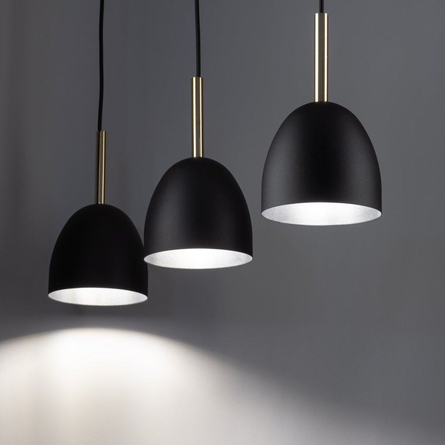 TK Nord loftlampe, m. 3 skrme - sort metal
